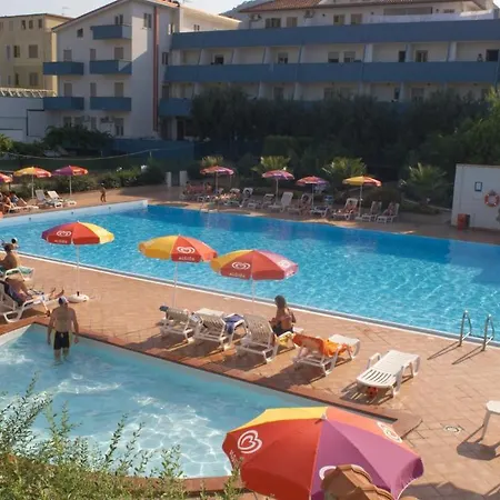 Hotel Costa Azzurra 3*
