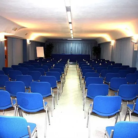 Costa Azzurra Hotel 3*